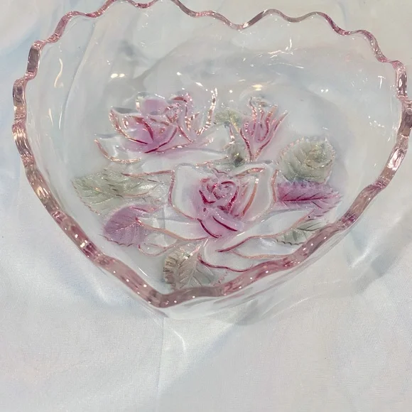 MIKASA HEART DISH - Picture 4 of 4